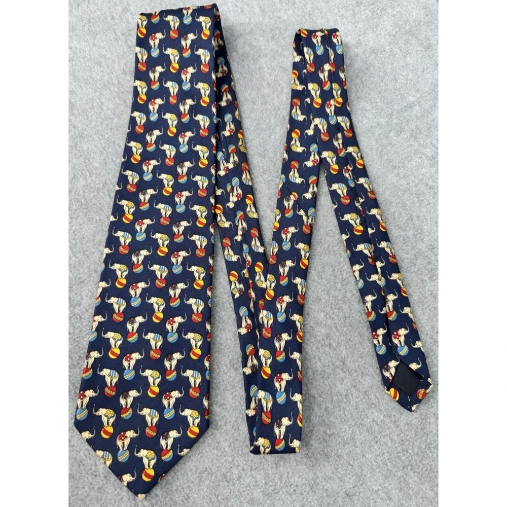 Brooks‎ Brothers Makers Silk Necktie Circus Elephant Print Novelty USA Made